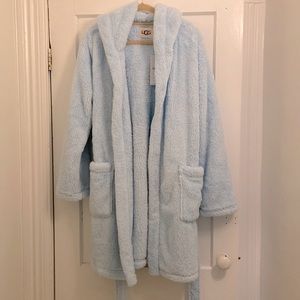 UGG bathrobe